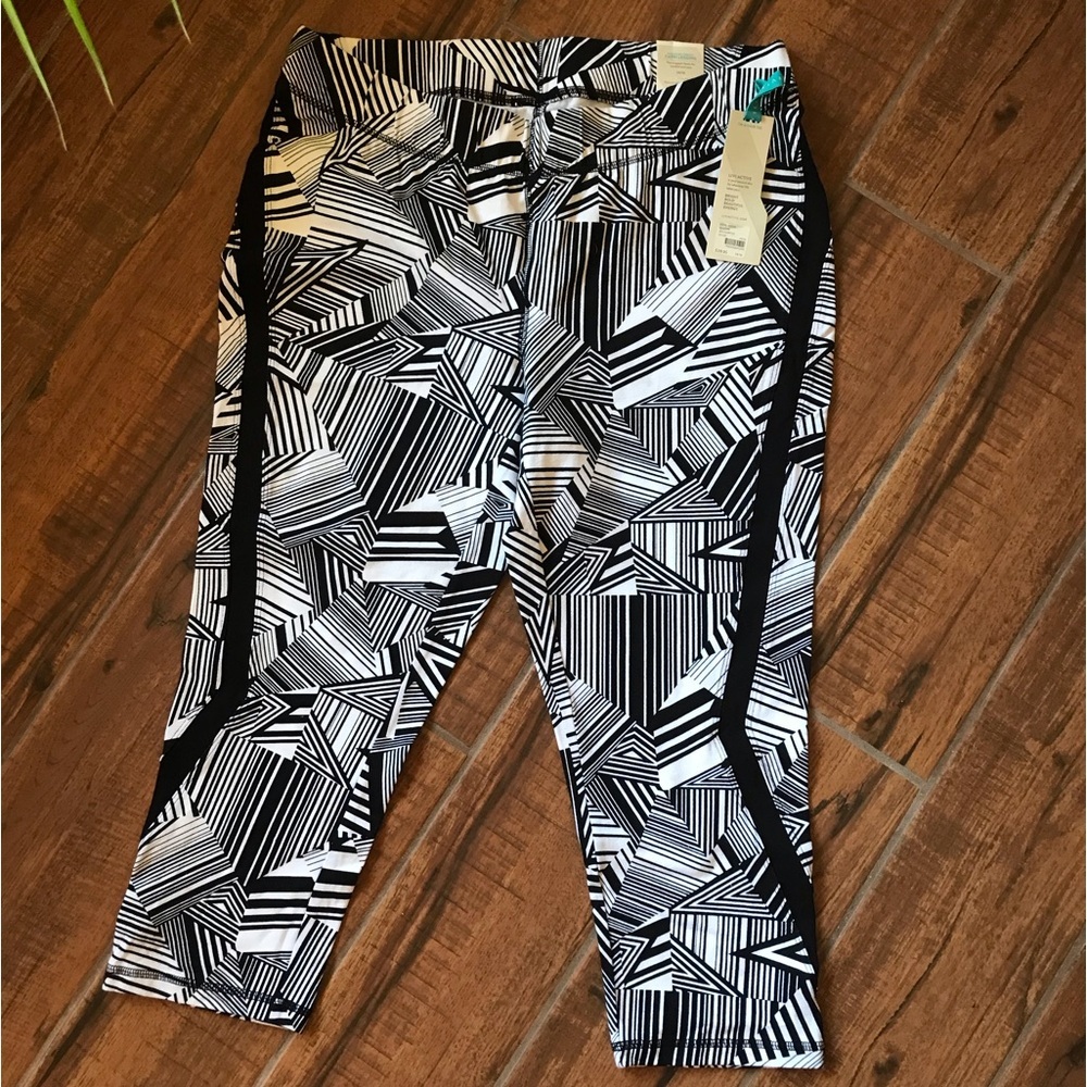Livi 14/16 Capri Bottoms Size 14/16‎ #2221
